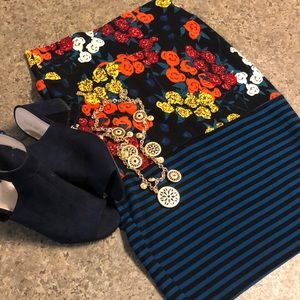 Dual pattern LULAROE Cassie skirt
